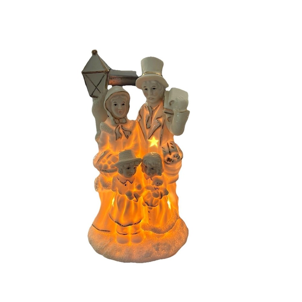 Vintage 2005 Intl Bazaar Lighted Carolers Ceramic Christmas Lamp‎ Decor